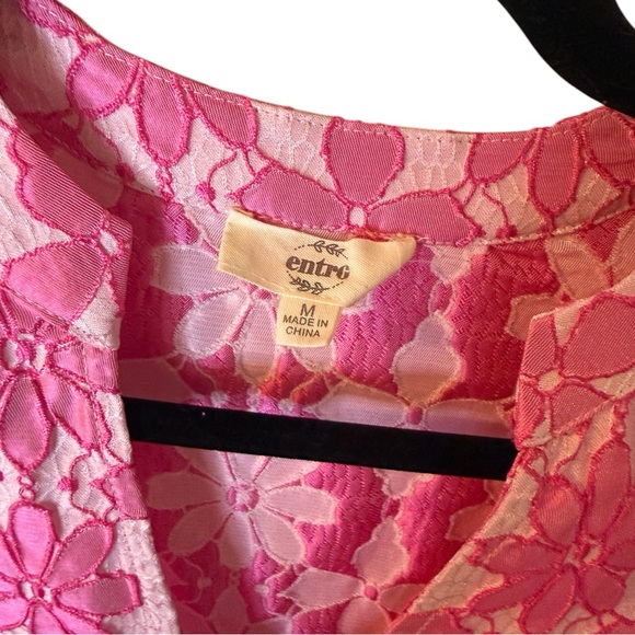 Entro Pink Floral Lace Blouse - Picture 3 of 4